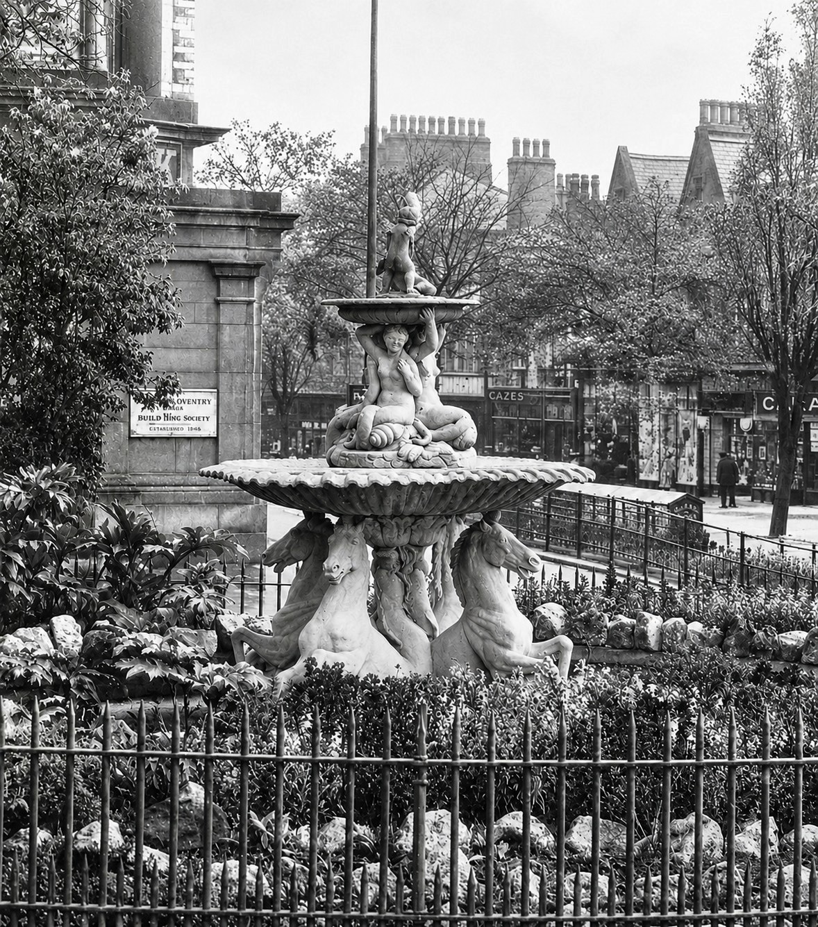 Brook St fountain